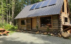 Mini Moo-light Cabin